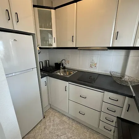 Mediterranean Breeze Casa Trebol Apartment Torrevieja