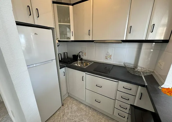 Mediterranean Breeze Casa Trebol Apartment Torrevieja