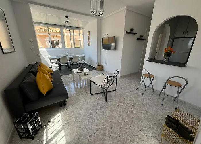 Mediterranean Breeze Casa Trebol * Torrevieja