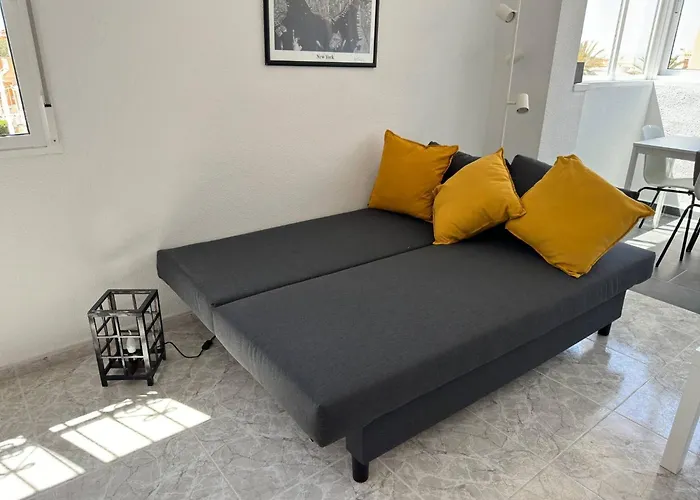 Apartment Mediterranean Breeze Casa Trebol Torrevieja